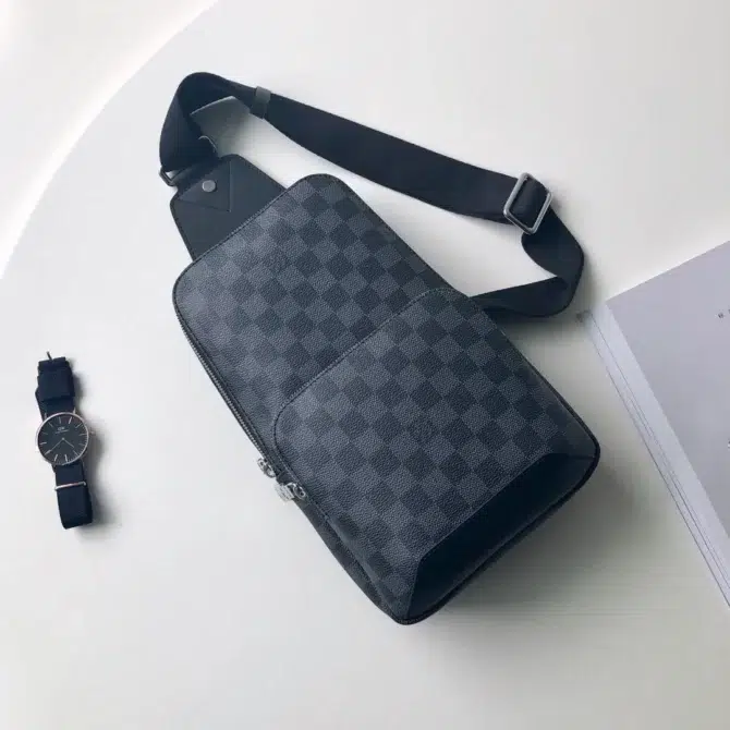 Louis Vuitton Avenue Sling Bag M41719 2