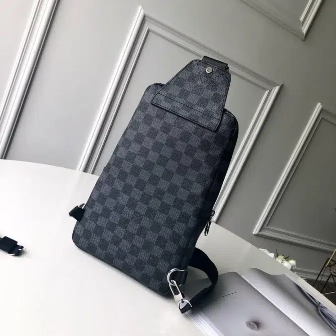 Louis Vuitton Avenue Sling Bag M41719 6