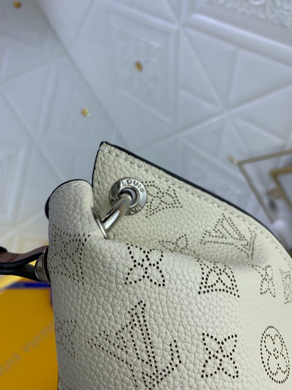 1:1 Replica Louis Vuitton LV Carmel Hobo Bag Ivory Luxurious Bag For Women - 13.8in/40cm
