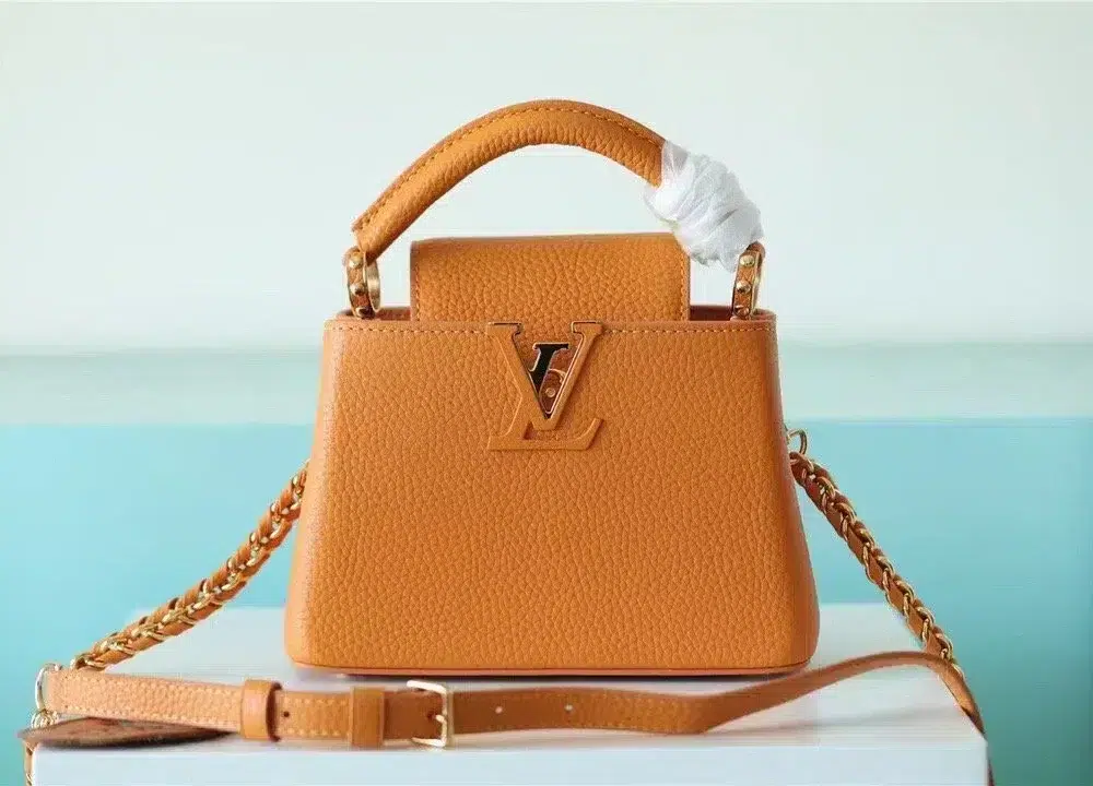 louis-vuitton-capucines-mini-taurillon-jaune-sunbeam