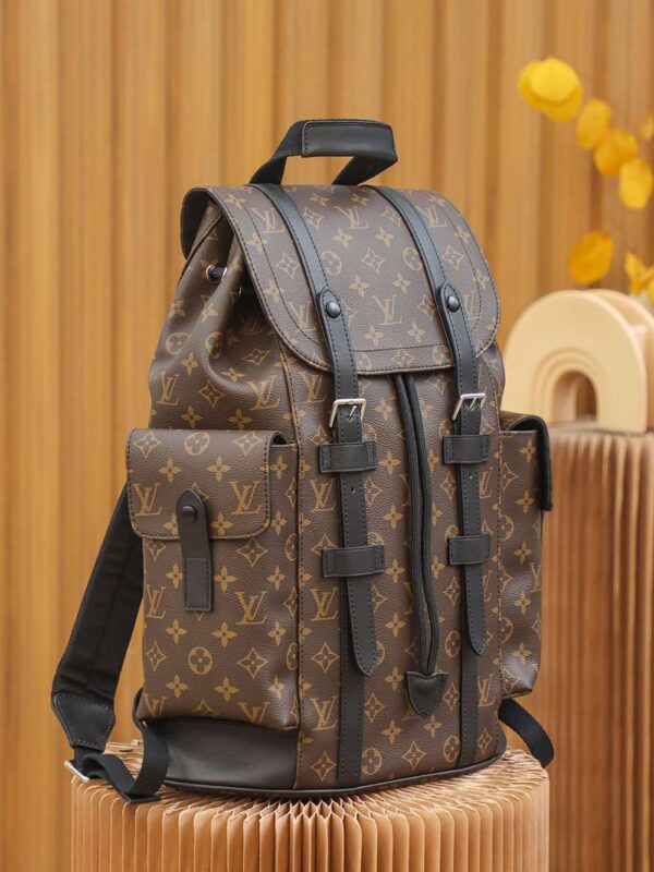 1:1 Replica Louis Vuitton LV Christopher MM Backpack Brown Essential Bag For Men N43735 - 44cm / 17.3in