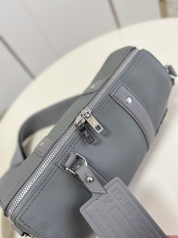 1:1 Replica Louis Vuitton LV City Keepall Aerogram Grey Innovative Bag For Men M59328 - 10.6in/27cm