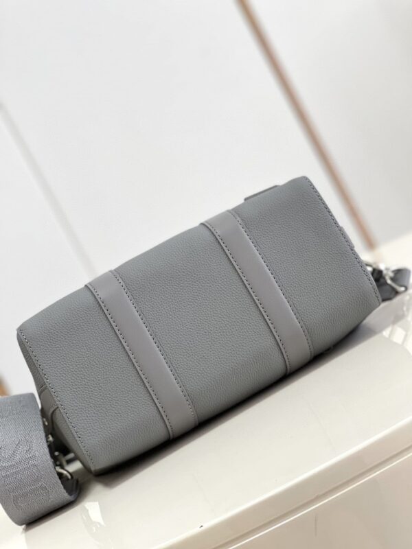 1:1 Replica Louis Vuitton LV City Keepall Aerogram Grey Innovative Bag For Men M59328 - 10.6in/27cm