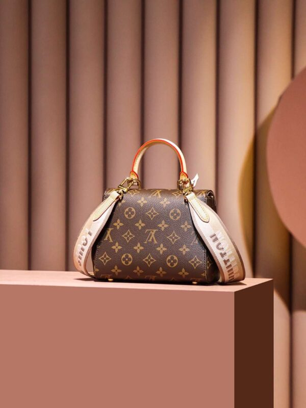 1:1 Replica Louis Vuitton LV Cluny Mini Brown Essential Bag For Women M46055 - 20cm / 7.9in