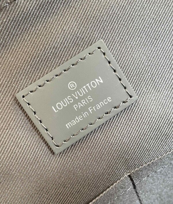 1:1 Replica Louis Vuitton LV District MM Monogram Eclipse Canvas Unique Bag For Men M44001 - 12.2in/31cm