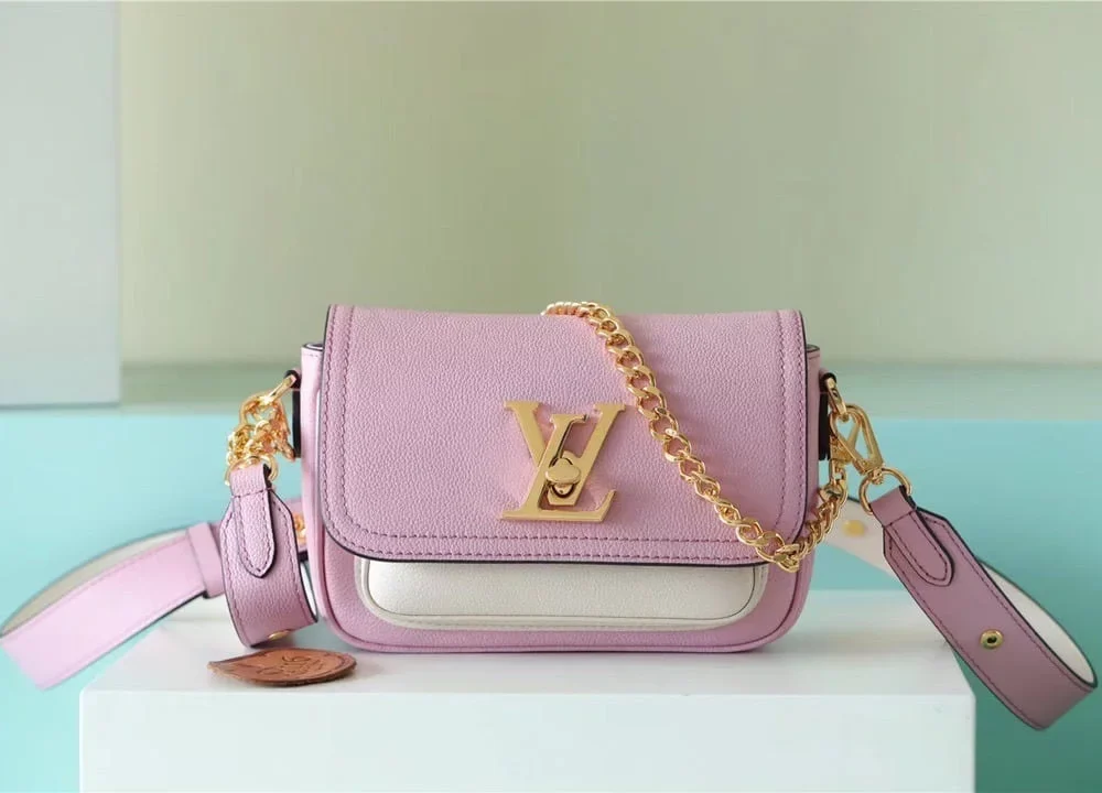 louis-vuitton-lockme-tender-pink