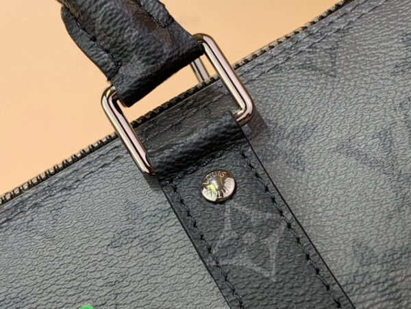 1:1 Replica Louis Vuitton LV LV x YK Keepall 25 Remarkable Travel Bag For Men M46437 - 9.8in/25cm