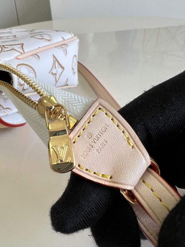 1:1 Replica Louis Vuitton LV Maxi Multi Pochette Accessories Luxury Bag For Women M20920 - 9.3in/27cm