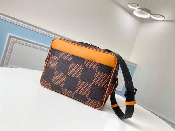 1:1 Replica Louis Vuitton LV Takeoff Messenger Nil Damier Ebene Canvas  Unique Bag For Men N40359 - 10.6in/27cm