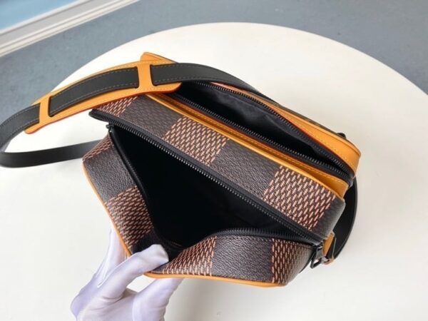 1:1 Replica Louis Vuitton LV Takeoff Messenger Nil Damier Ebene Canvas  Unique Bag For Men N40359 - 10.6in/27cm