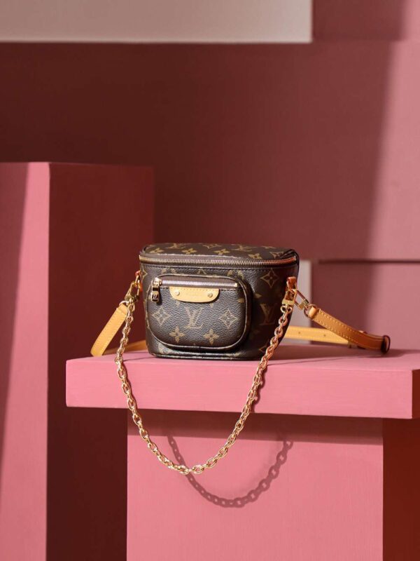 1:1 Replica Louis Vuitton LV Mini Bumbag Monogram Canvas Luxury Bag For Women M82335 - 17cm / 6.7 in