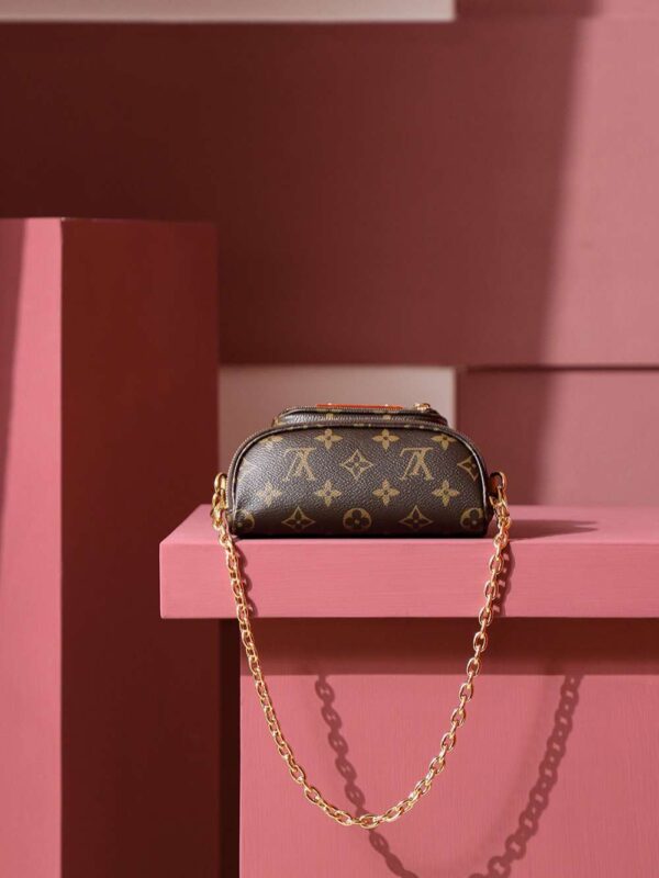 1:1 Replica Louis Vuitton LV Mini Bumbag Monogram Canvas Luxury Bag For Women M82335 - 17cm / 6.7 in