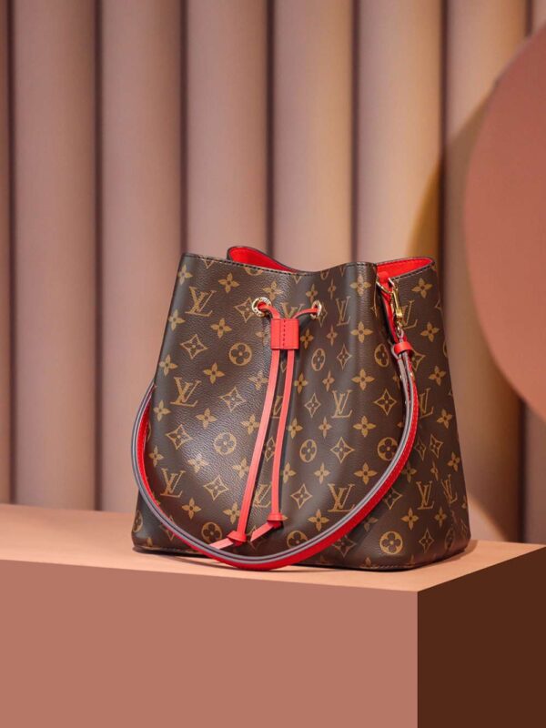 1:1 Replica Louis Vuitton LV NéoNoé MM Monogram Canvas Luxury Bag For Women M44021 - 26cm / 10.2in