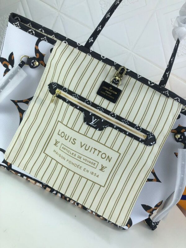 1:1 Replica Louis Vuitton LV Neverfull MM Monogram Jungle Canvas Luxury Bag For Women M44716 - 12.2in/31cm