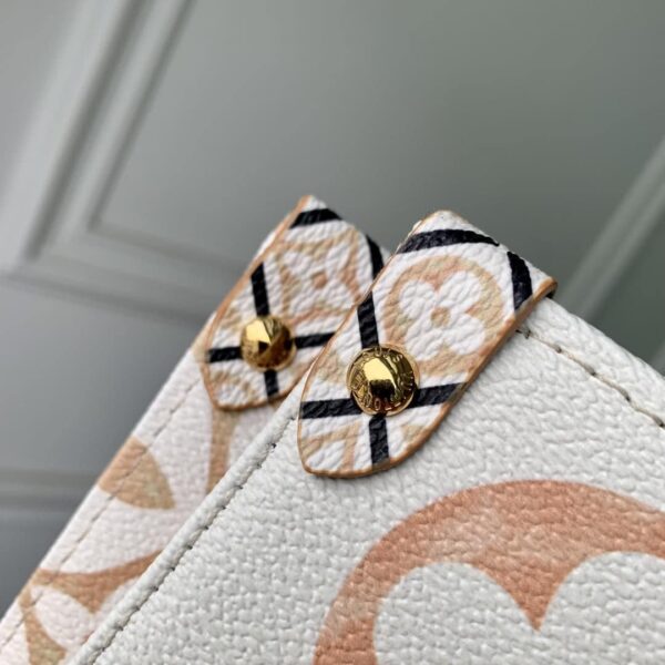 1:1 Replica Louis Vuitton LV OnTheGo MM Beige Essential Bag For Women M22975 - 35cm/ 13.8in