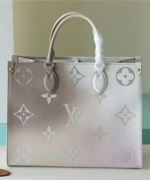 louis-vuitton-onthego-mm-monogram-canvas-sunset-kaki-m20510