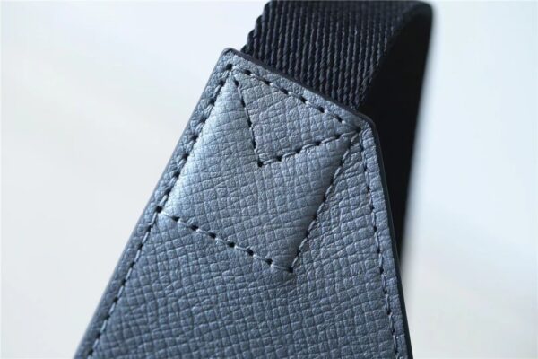 1:1 Replica Louis Vuitton LV Outdoor Bumbag Monogram Canvas Grey Unique Bag For Men - 8.3in/21cm