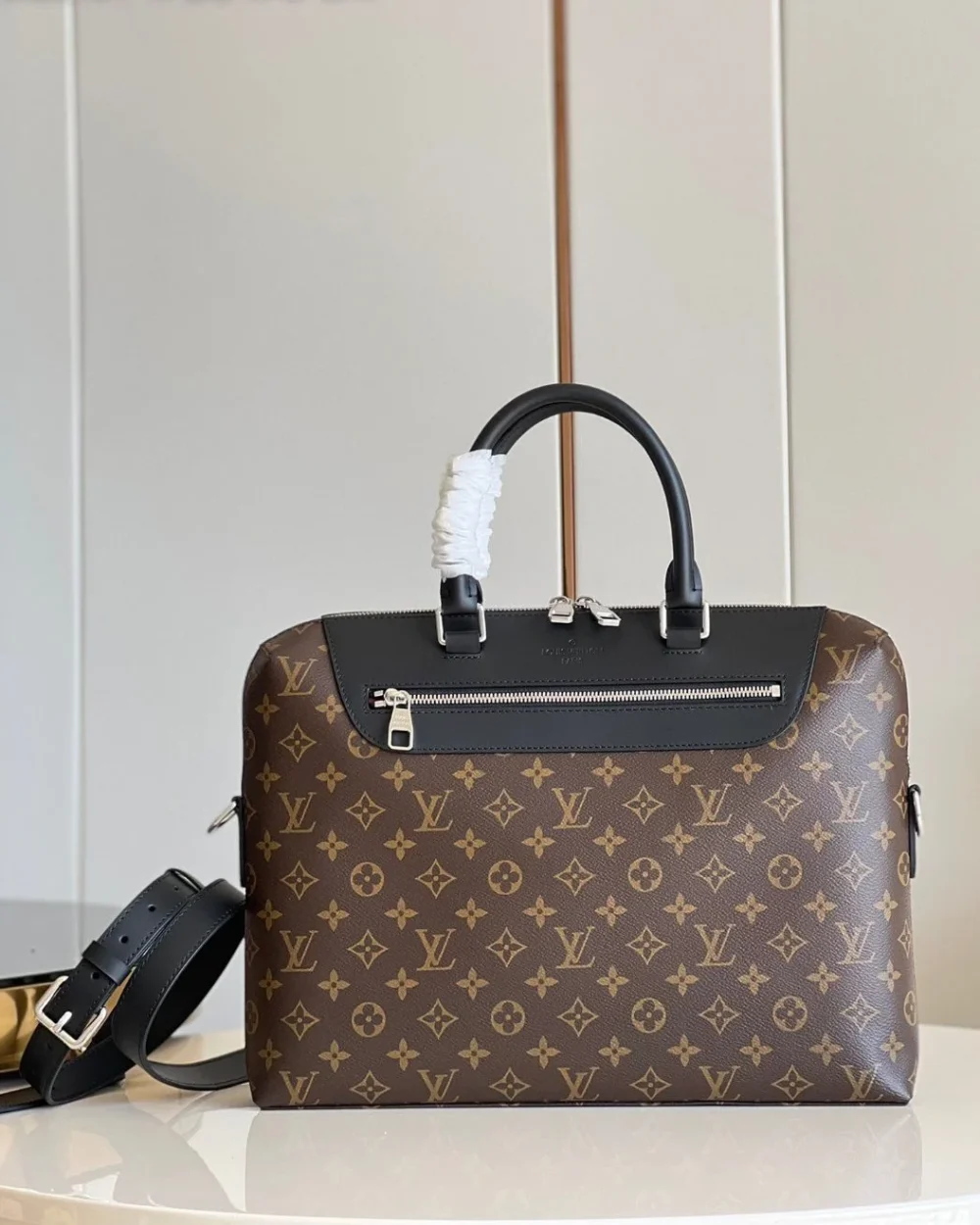 louis-vuitton-replica-porte-documents-jour-monogram-canvas