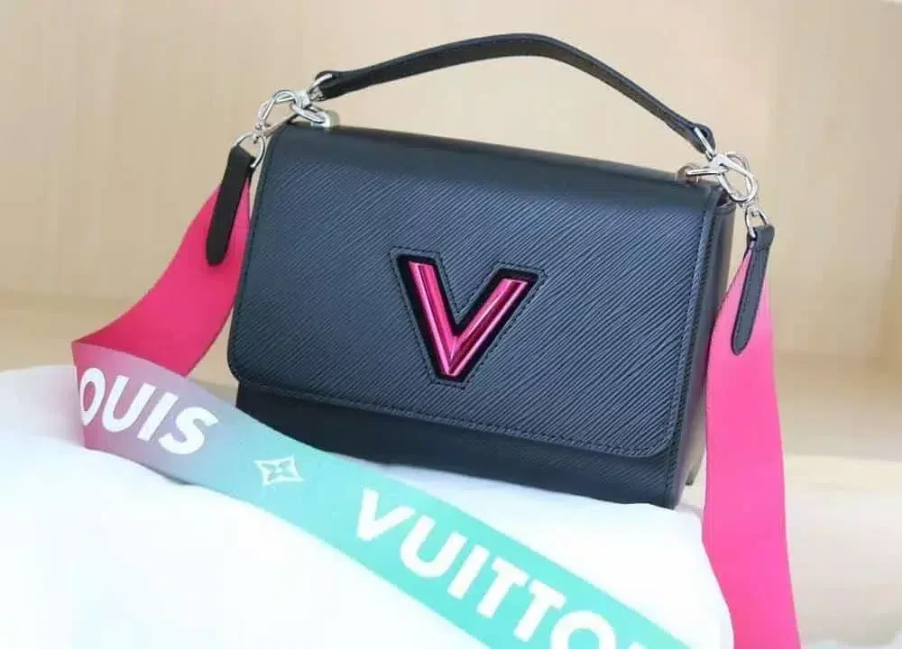 louis-vuitton-replica-twist-mm-m59416