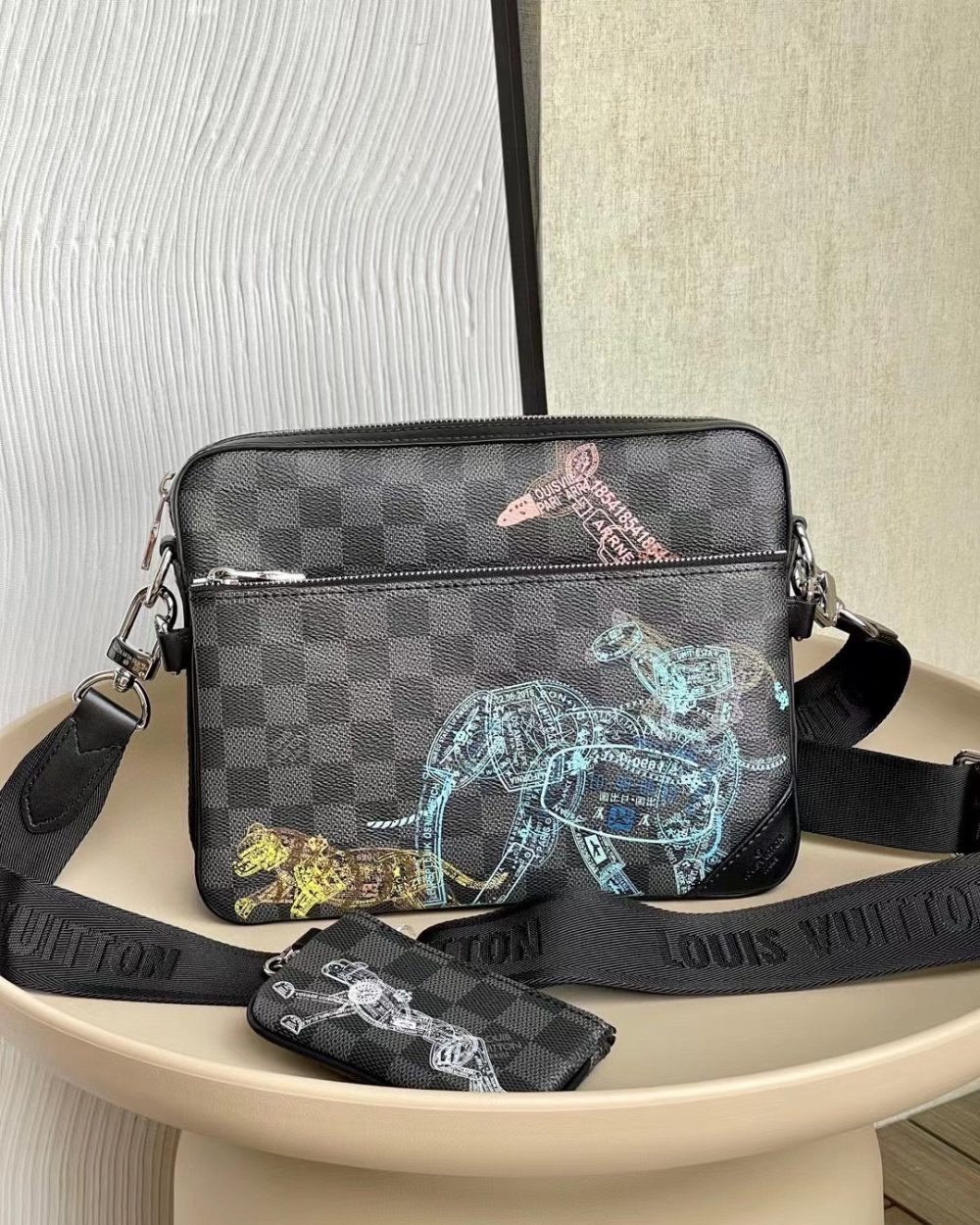 1:1 Replica Louis Vuitton LV Trio Messenger Damier Graphite Canvas Unique Bag For Men N58040 - 9.8in/25cm