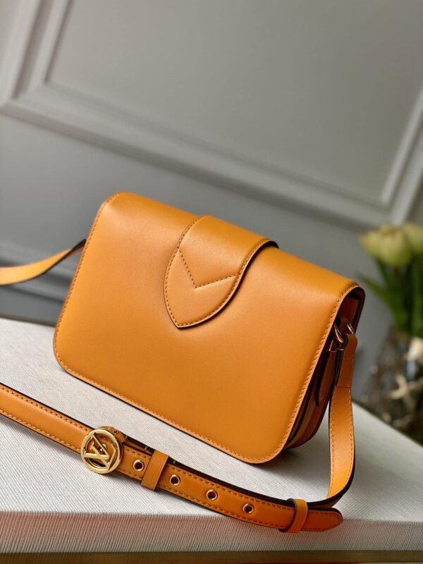 1:1 Replica Louis Vuitton LV LV Pont 9 Smooth Calfskin Leather Luxury Bag For Women M55946 - 9.1in/22cm