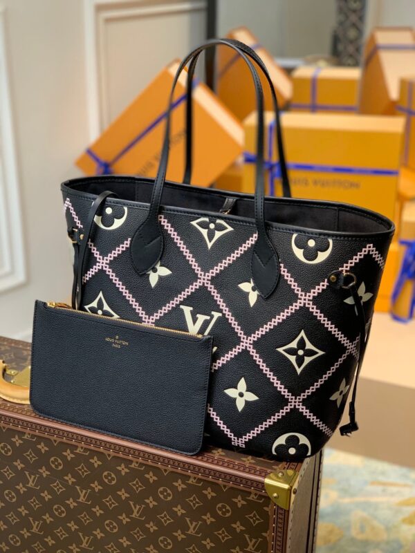 1:1 Replica Louis Vuitton LV Neverfull MM Monogram Empreinte Black Luxury Bag For Women M46040 - 12.2in/31cm