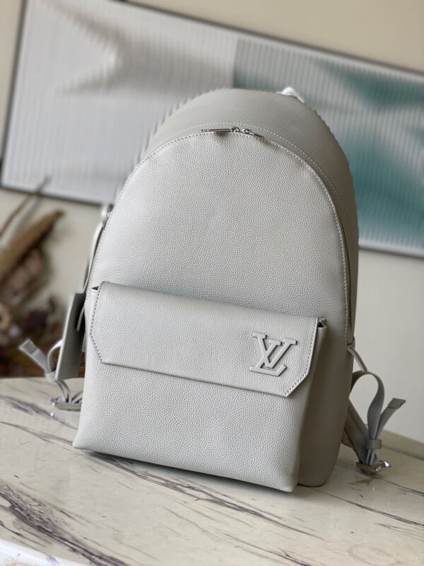 1:1 Replica Louis Vuitton LV Takeoff Backpack LV Aerogram Unique Bag For Men M59325 - 43cm