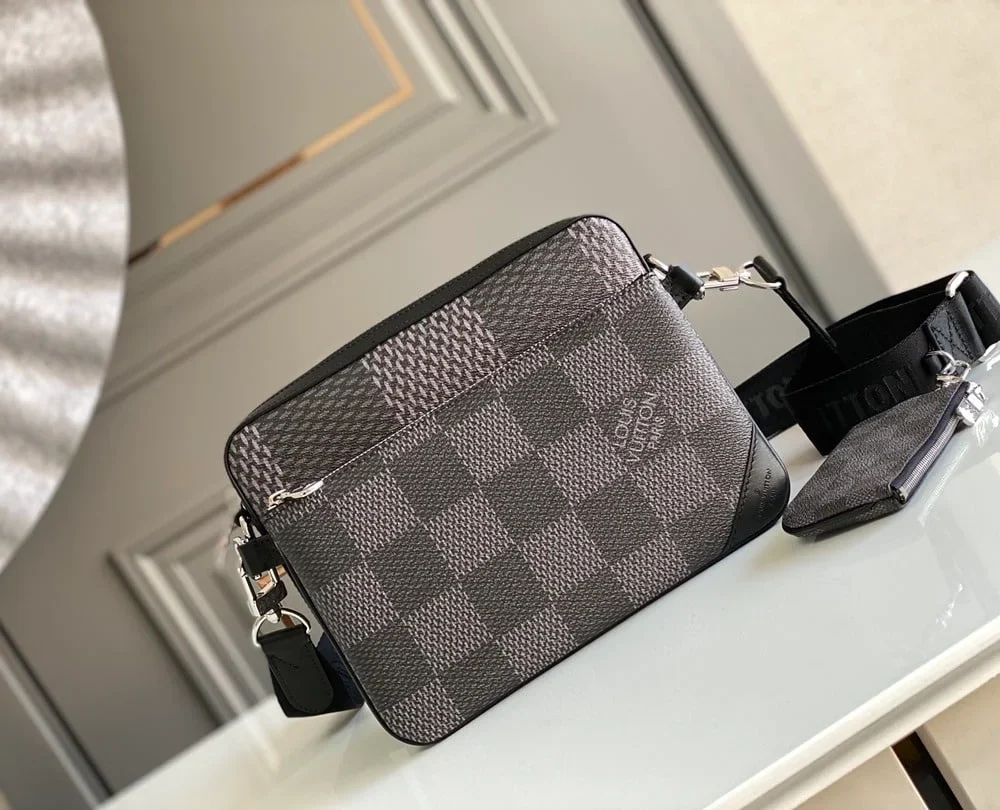 trio-messenger-damier-graphite-n50017