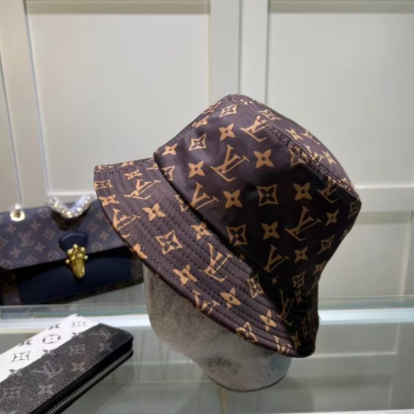 LV006 – Monogram Canvas Bucket Hat Brown
