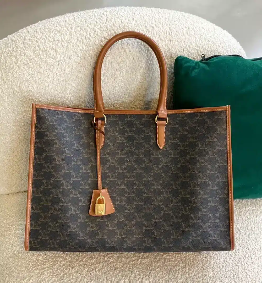 1:1 Replica Celine Horizontal Cabas In Triomphe Canvas Tan For Women 17in/43cm 197912BZJ.04LU