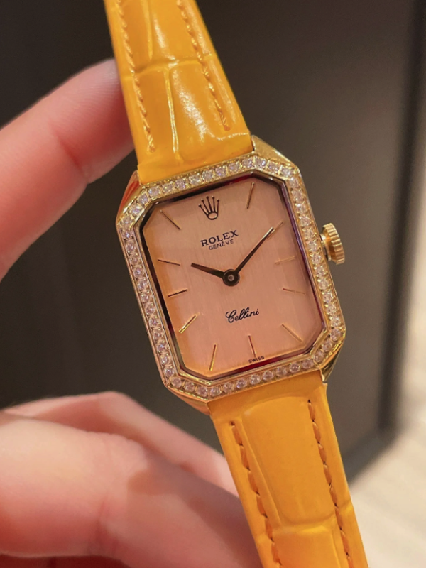 Rolex Cellini 24mm Gold Toned For Women