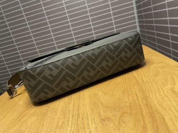 1:1 Replica Baguette FF Fabric And Exotic Bag Black For Women 10.5 in/27cm 7VA572ALWIF1DYM