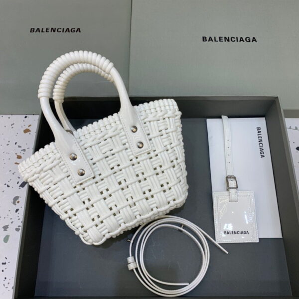 Balenciaga Bistro XS Basket With Strap In White, For Women, Women's Bags 16.1in/41cm 6713422IE3Y9000