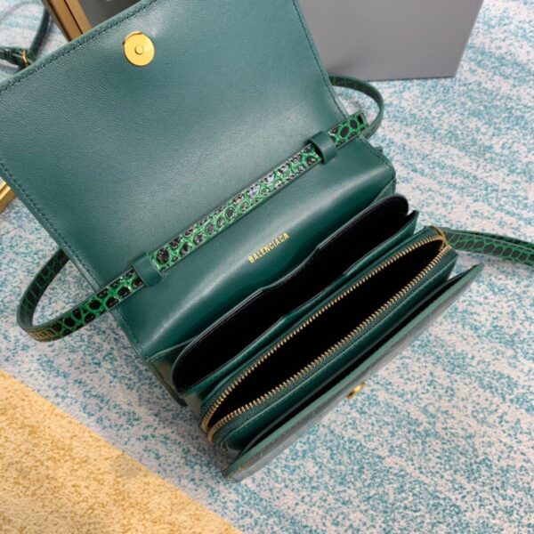 Balenciaga Bolso Bandolera B In Dark Green, For Women, Women's Bags 7in/18cm