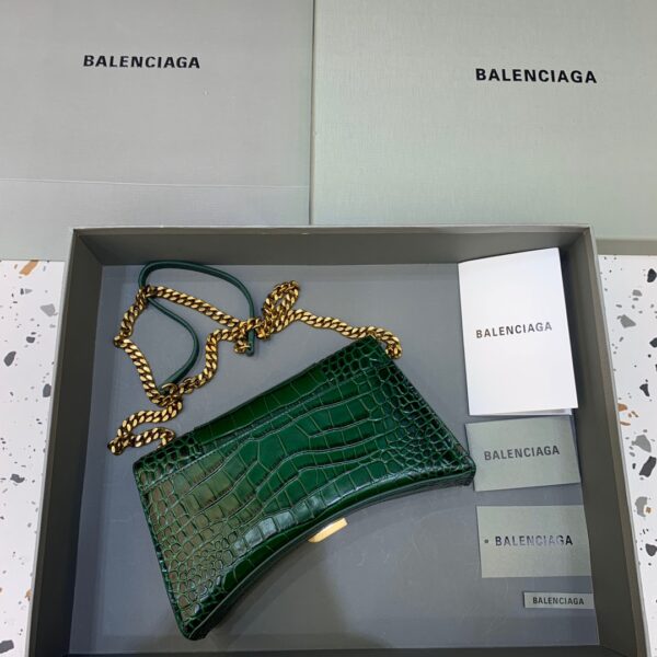 Balenciaga Hourglass Wallet On Chain in Dark Green, For Women, Women's Bags 9in/23cm