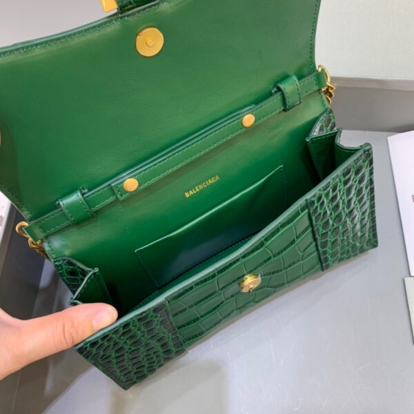 Balenciaga Hourglass Wallet On Chain in Dark Green, For Women, Women's Bags 9in/23cm