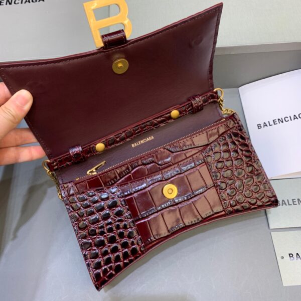 Balenciaga Hourglass Wallet On Chain in Dark Red, For Women, Women's Bags 7.6in/19cm