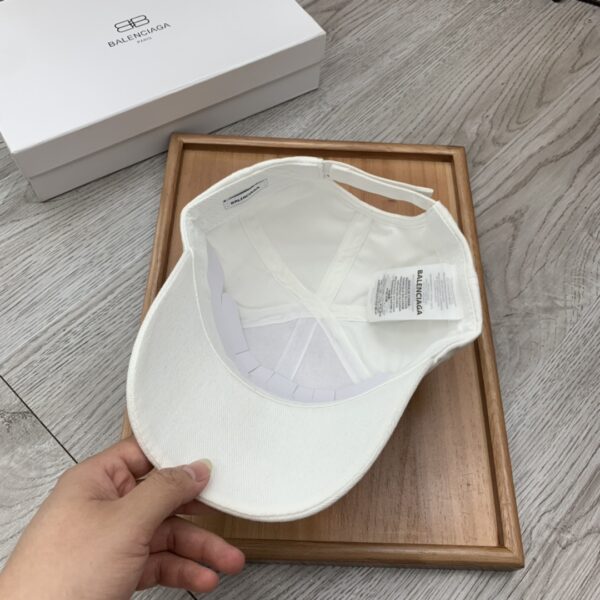 Balenciaga Logo Cap In White
