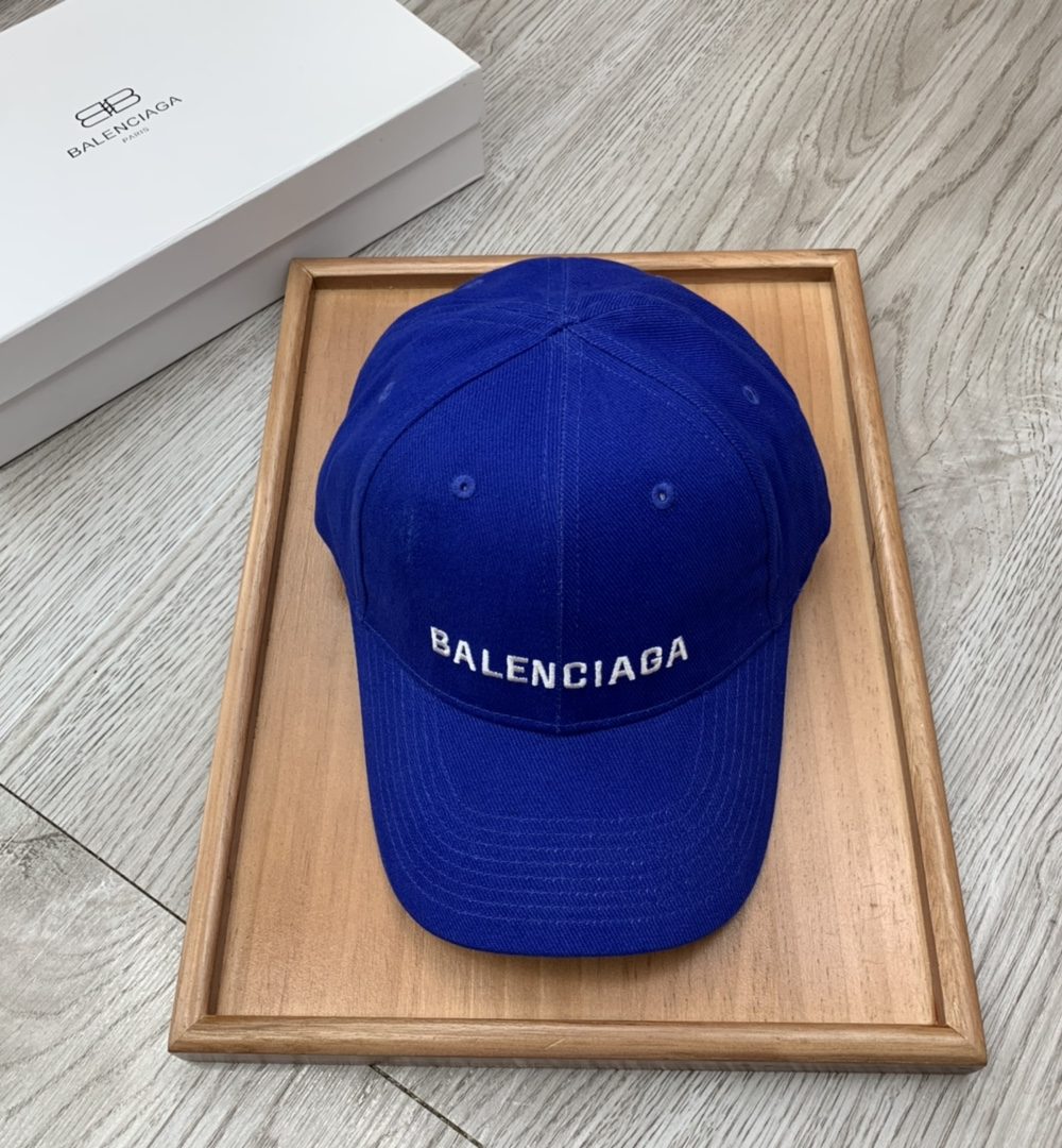 Balenciaga Logo Front Cap In Blue