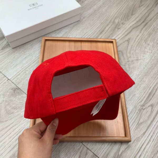Balenciaga Logo Front Cap In Red