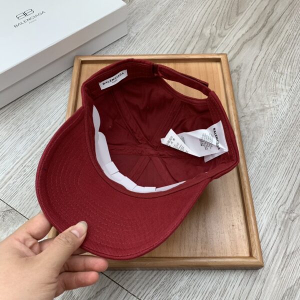 Balenciaga Logo Front Cap In Red
