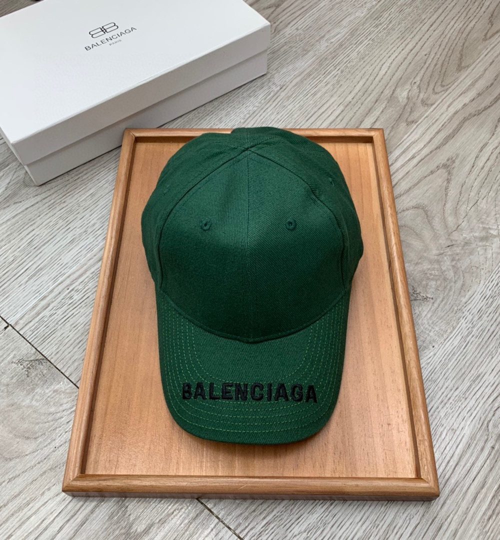 Balenciaga Logo Visor Cap In Green