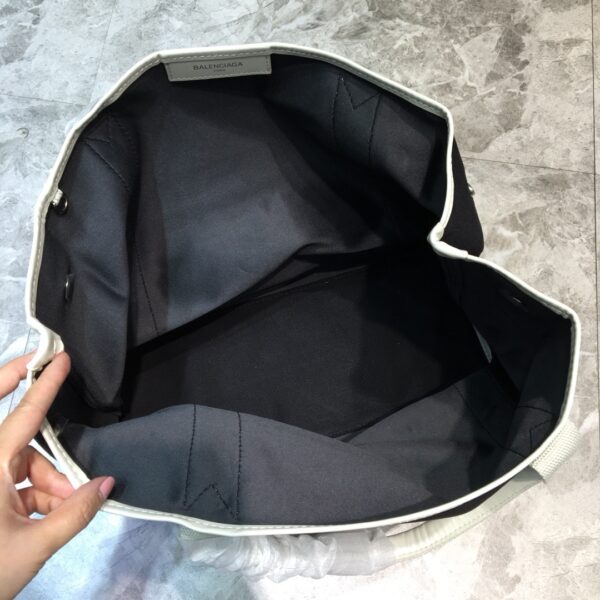 Balenciaga Navy Medium Cabas Tote Bag In White, For Women, Women's Bags 14.1in/36cm
