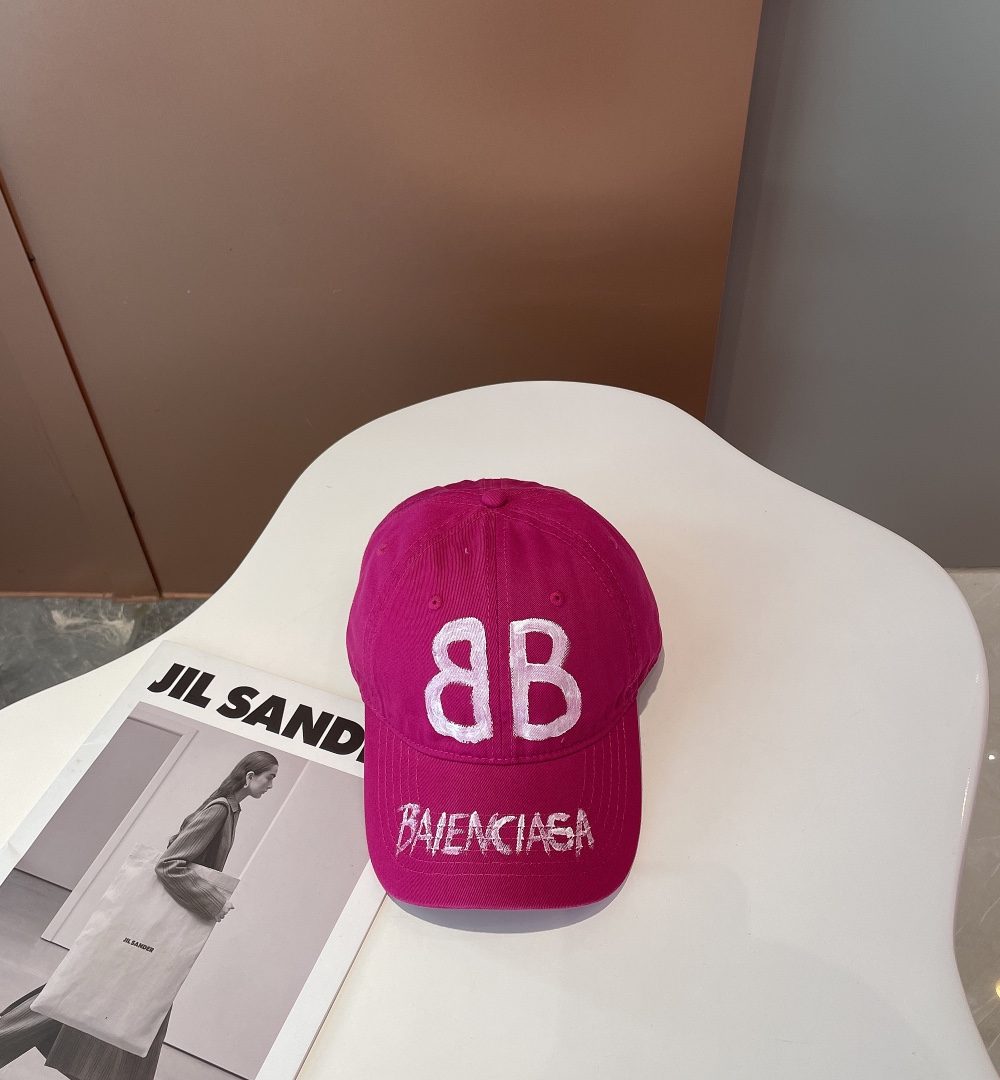 Balenciage BB Sprayed Pink Cap