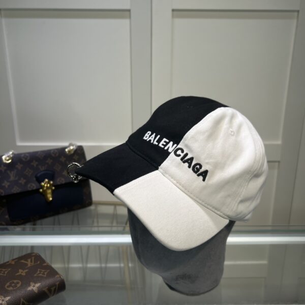 Balenciage Logo Cap Black/White Cap