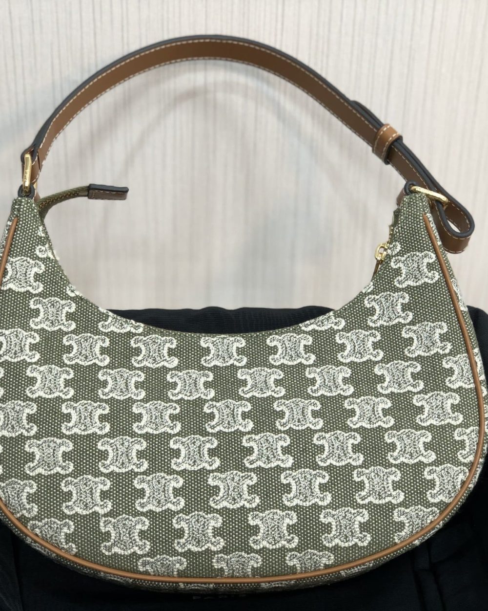 1:1 Replica Celine Ava Bag In Triomphe Canvas Green For Women 9in/23cm