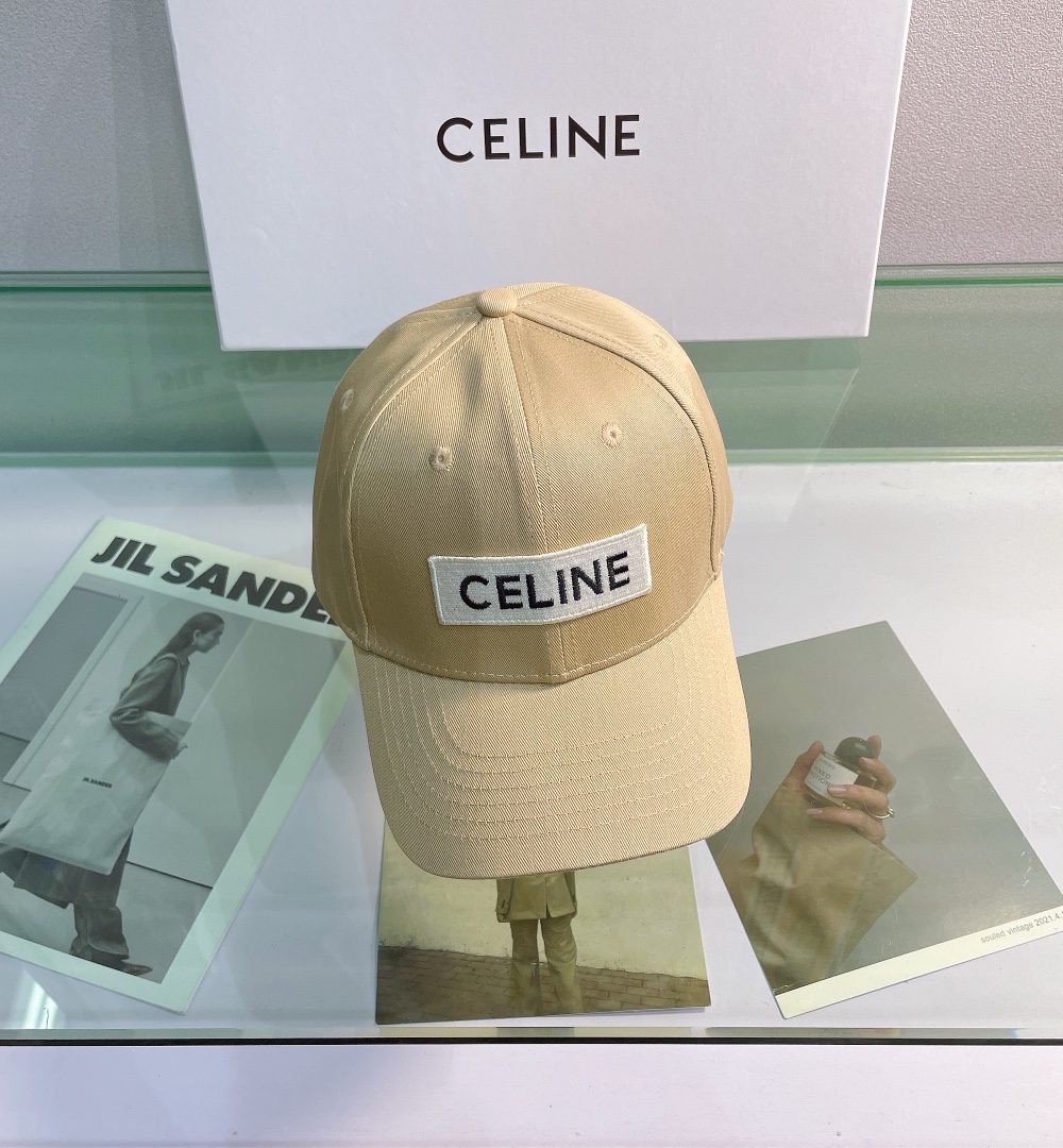 Celine Baseball Cap In Cotton Beige
