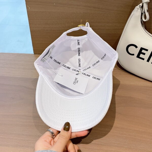 Celine Baseball Cap In Cotton White