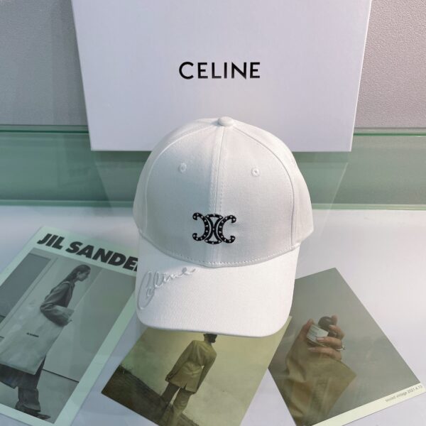 Celine Baseball Cap In Cotton White