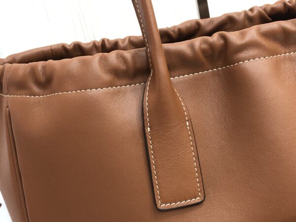 1:1 Replica Celine Cabas Drawstring Cuir Triomphe Brown For Women 44cm / 17in 199973DU3.04LU